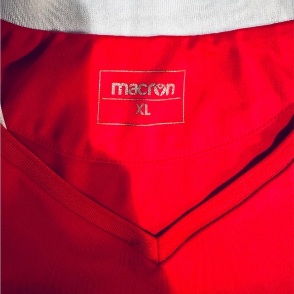 Macron Canada National Rugby Jersey Size: XL - Picture 5 of 6